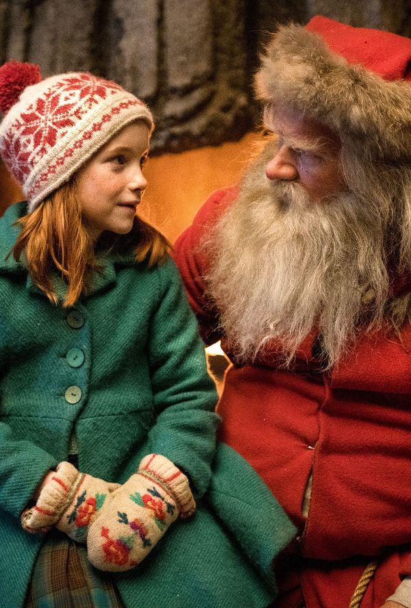 Bilde fra 'Snekker Andersen og Julenissen: Den vesle bygda som glømte at det var jul'
