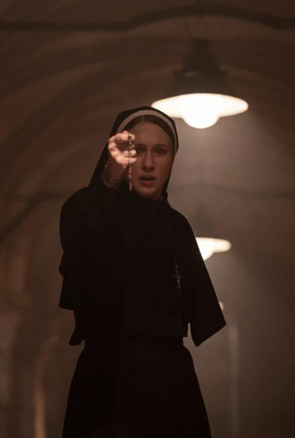 Bilde fra 'The Nun 2'