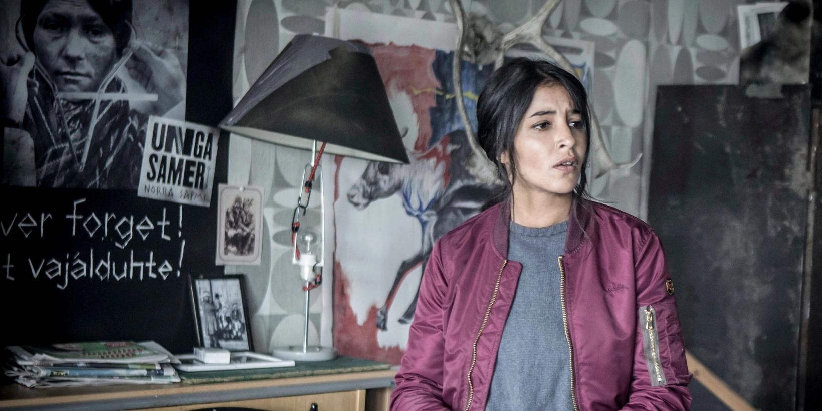 Leïla Bekhti i Midnattssol