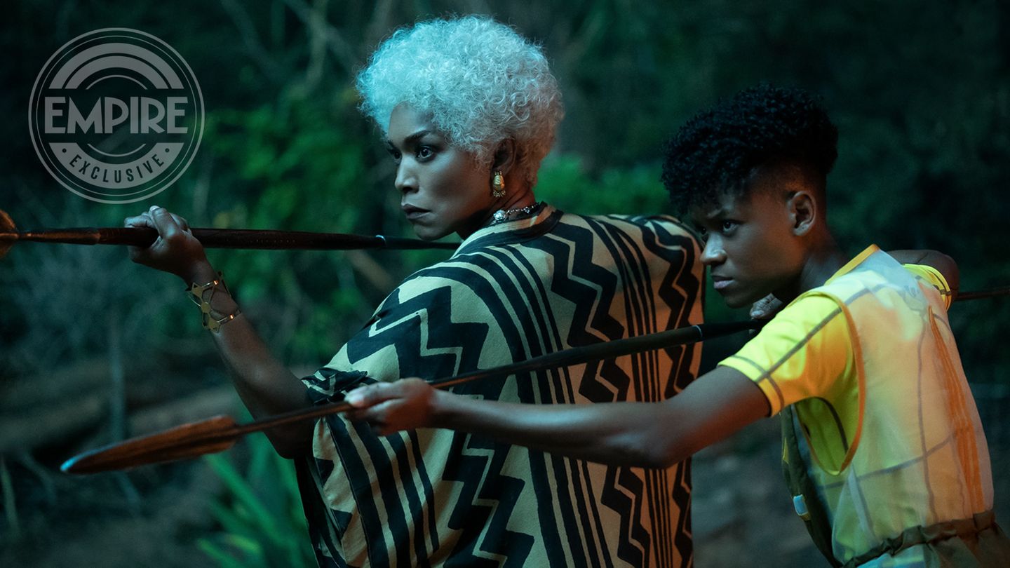 Angela Bassett og Letitia Wright i Black Panther: Wakanda Forever