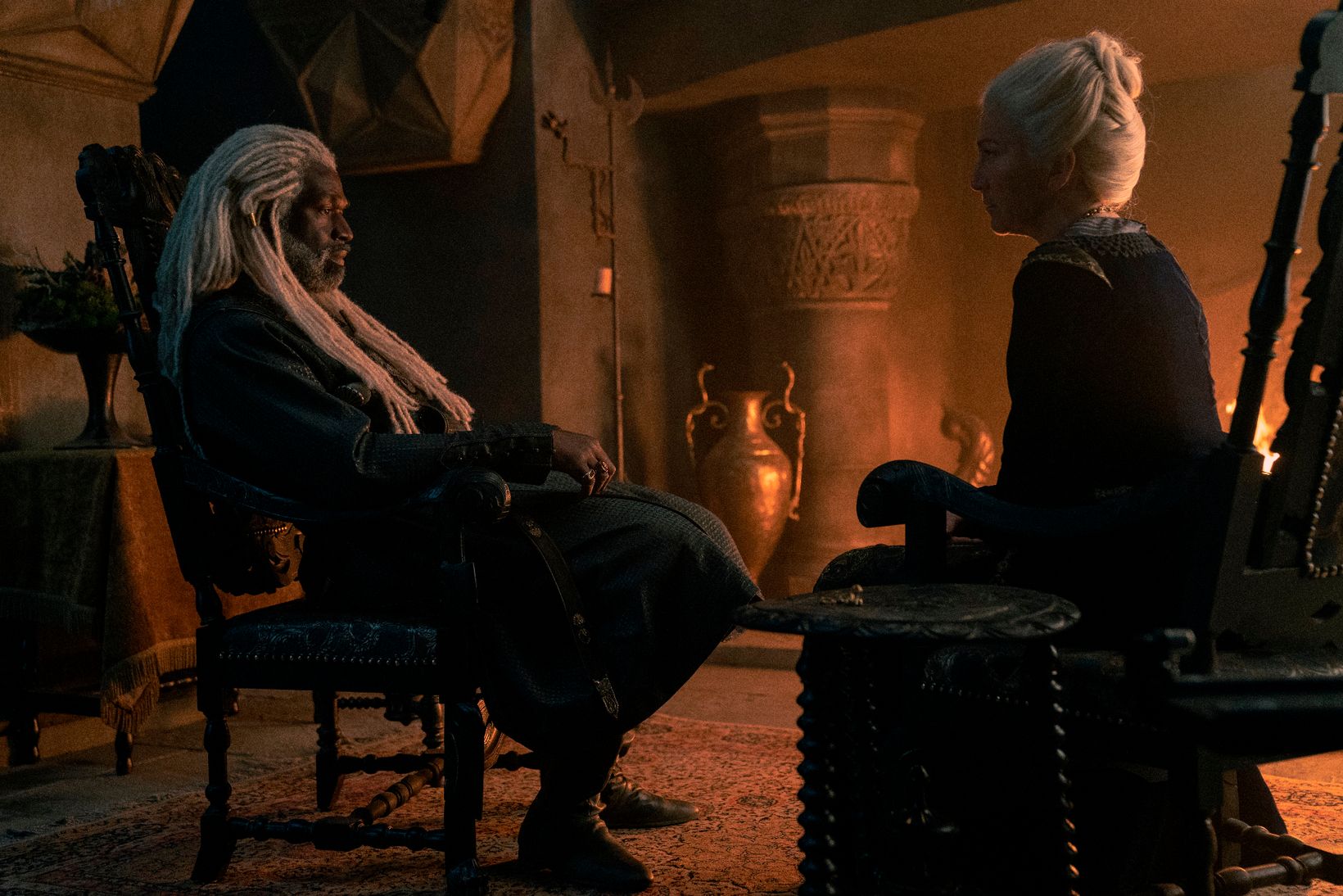 Steve Toussaint og Eve Best i House of the Dragon
