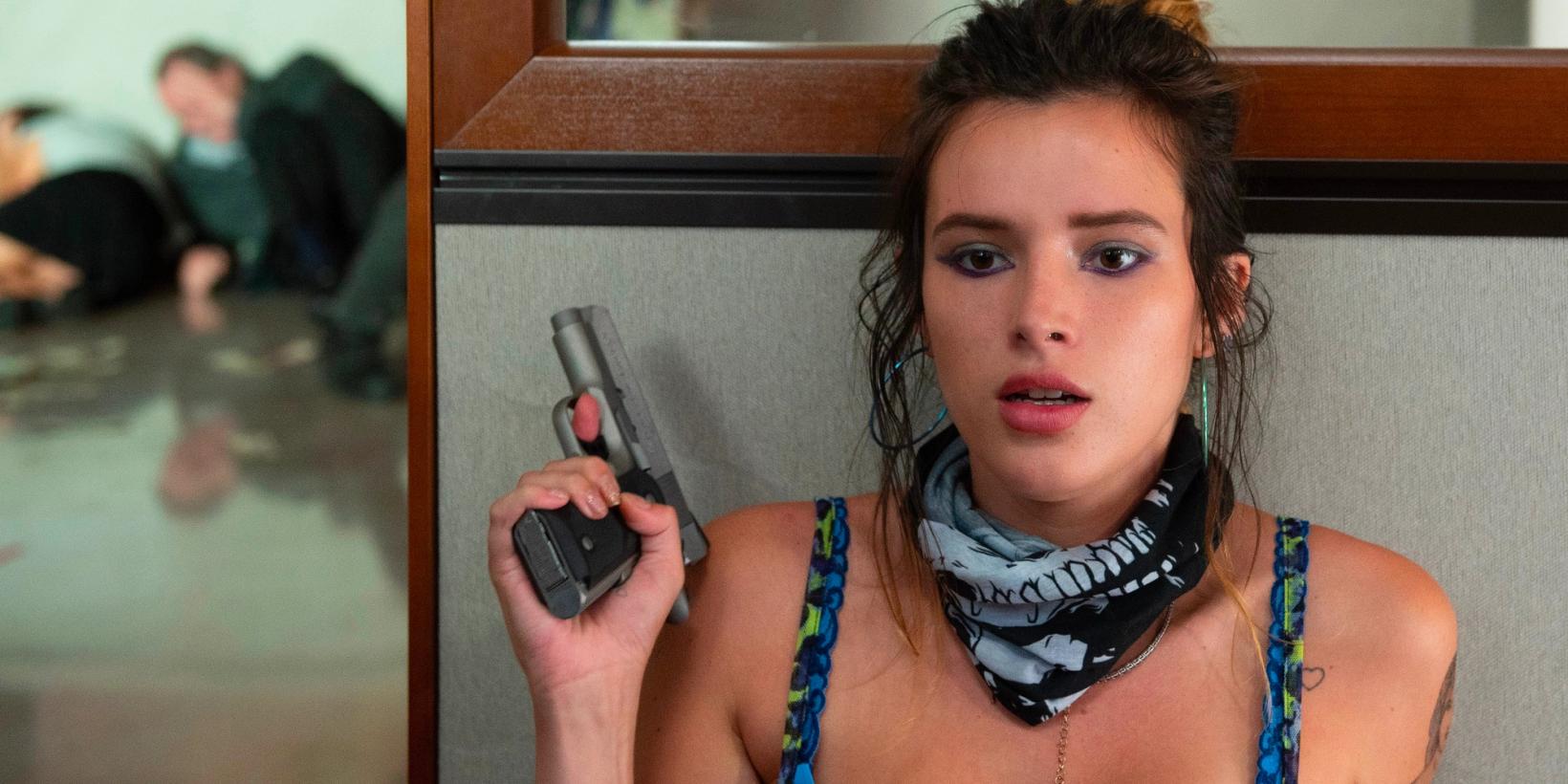 Bella Thorne i Infamous