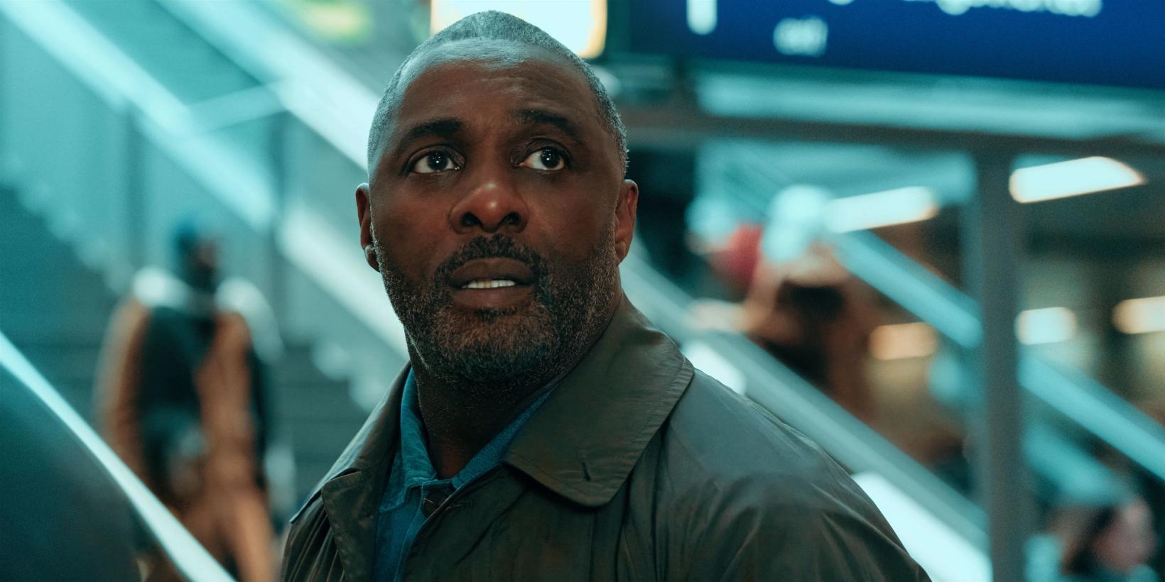 Idris Elba i Hijack sesong 2