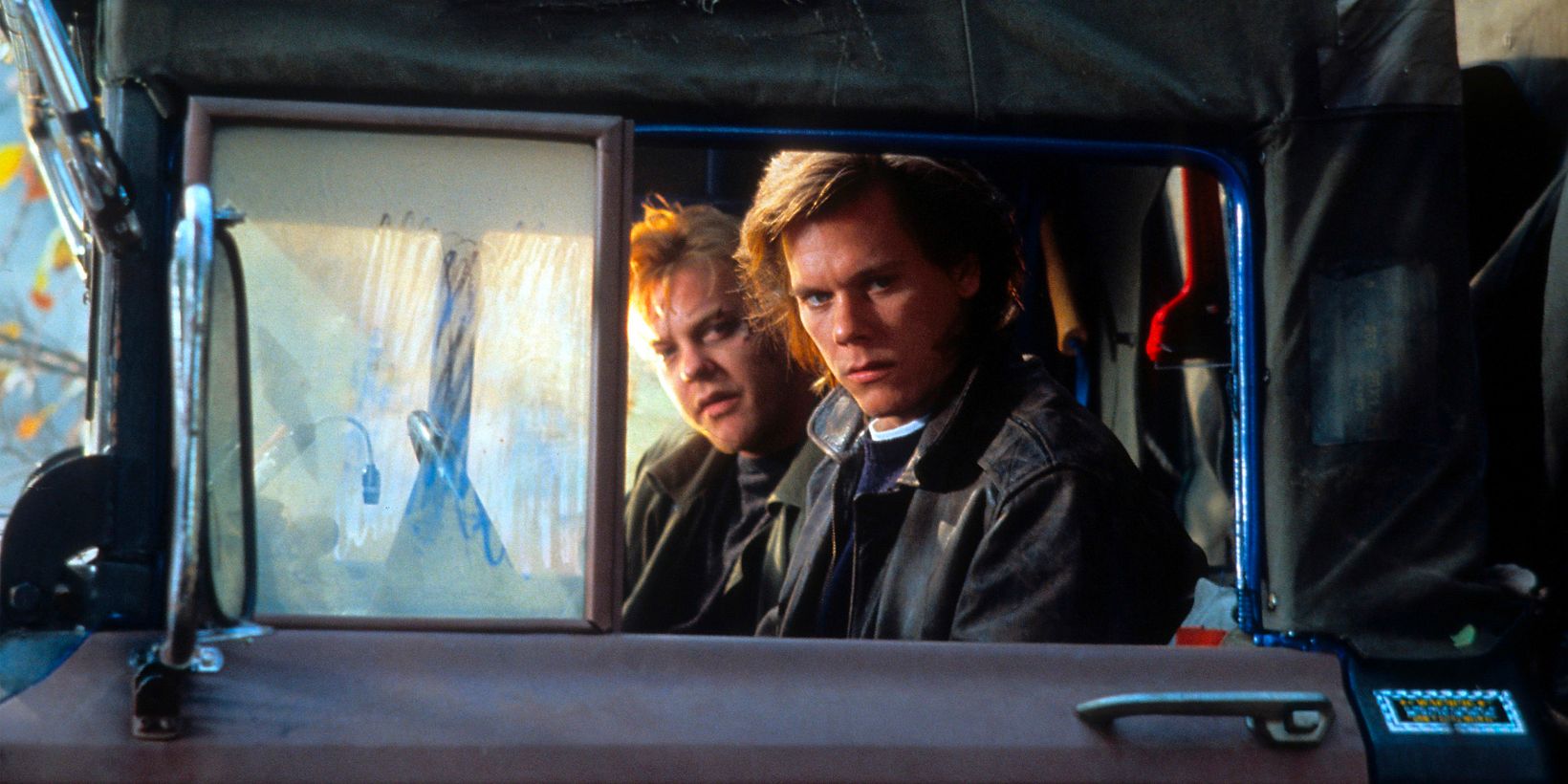 Kiefer Sutherland og Kevin Bacon i Flatliners
