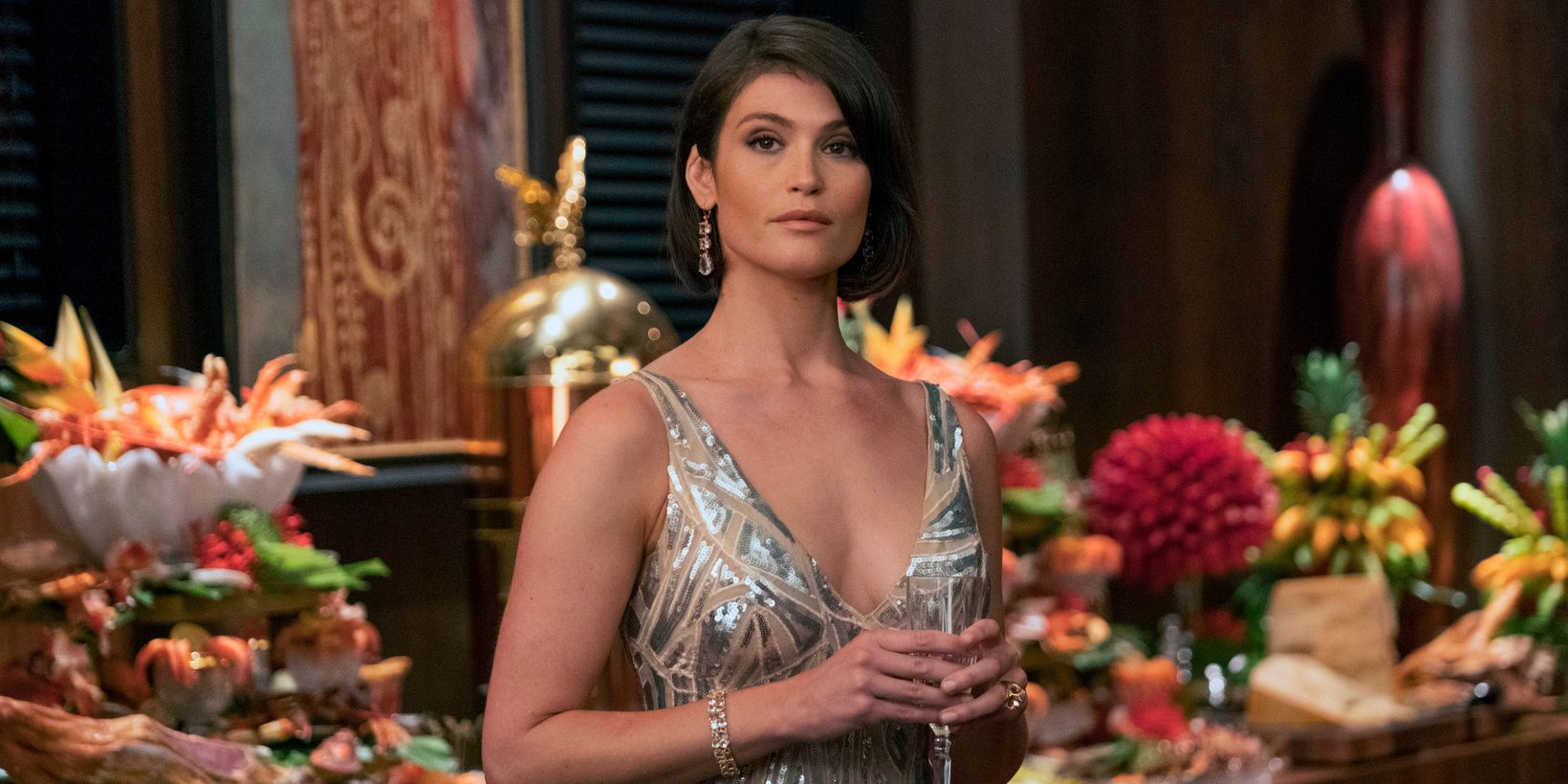 Gemma Arterton i Murder Mystery