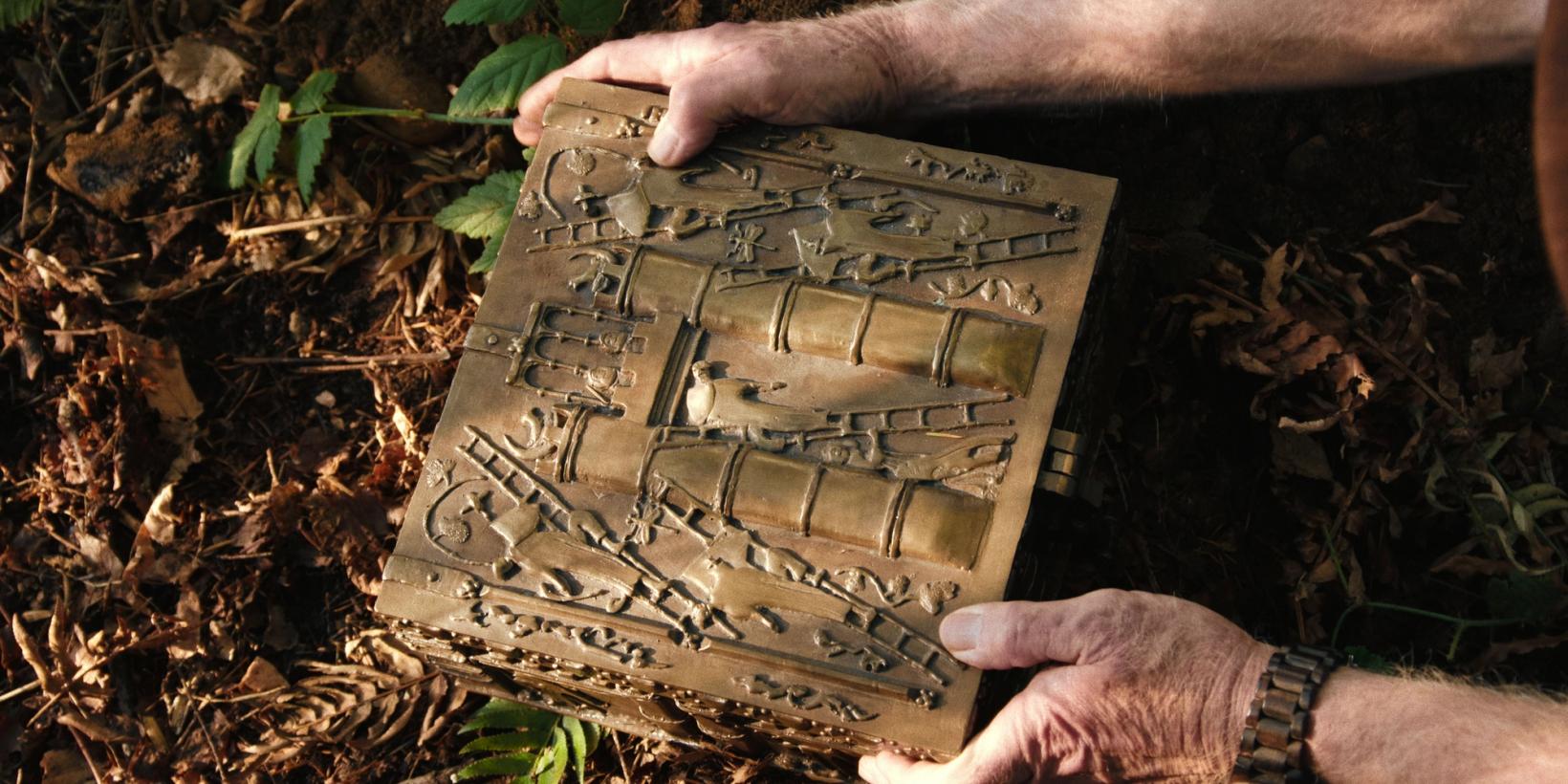 Stillbilde fra Gold & Greed: The Hunt for Fenn's Treasure/Gull og grådighet: Jakten på skatten til Forrest Fenn