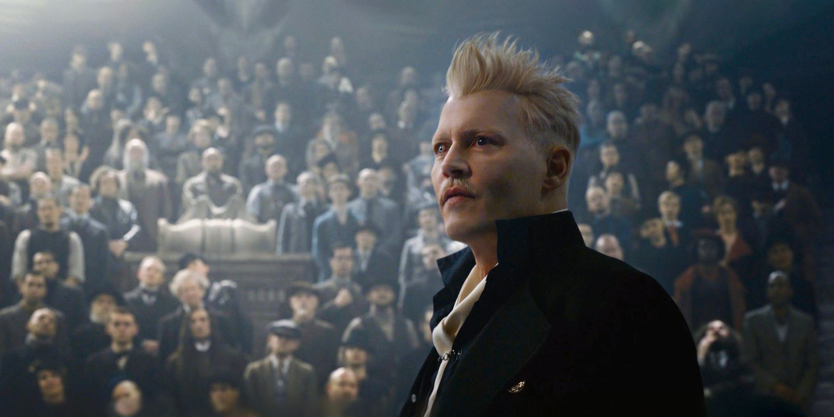 Johnny Depp som Grindelwald i Fabeldyr: Grindelwalds forbrytelser/Fantastic Beasts: The Crimes of Grindelwald