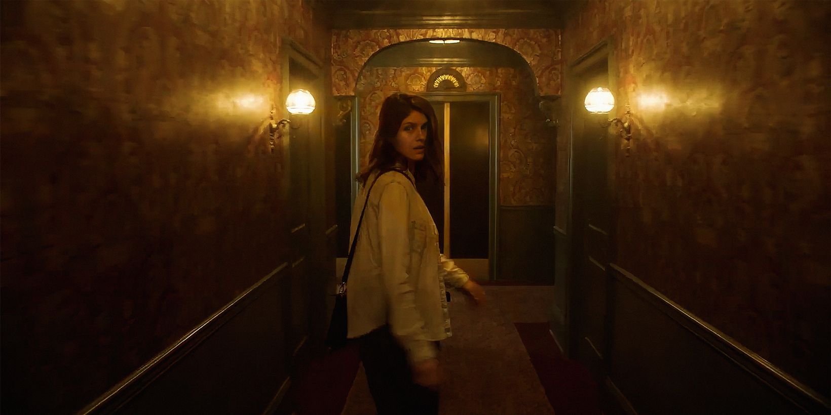 Alexandra Daddario i Anne Rice' Mayfair Witches