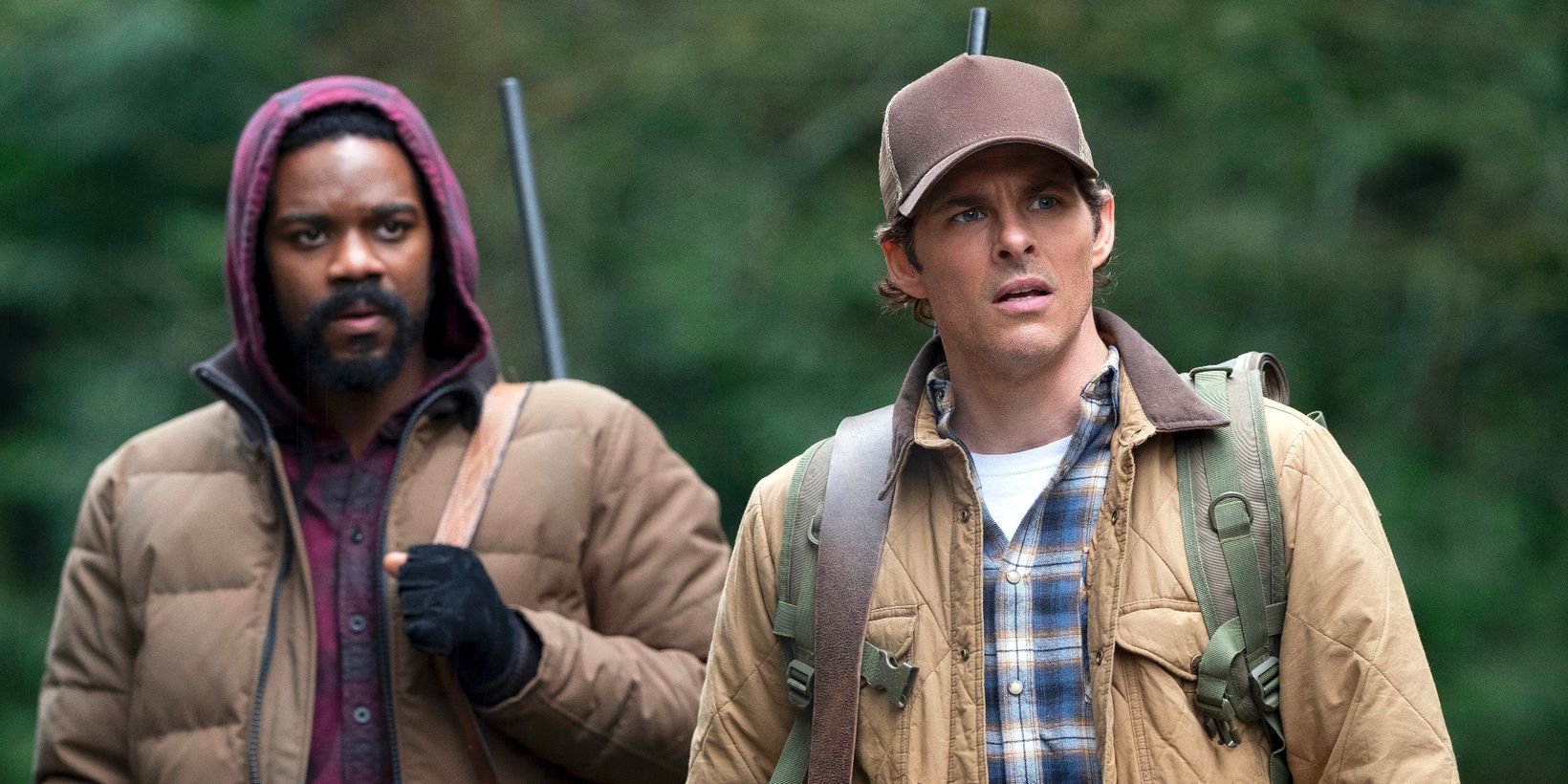 Jovan Adepo og James Marsden i The Stand