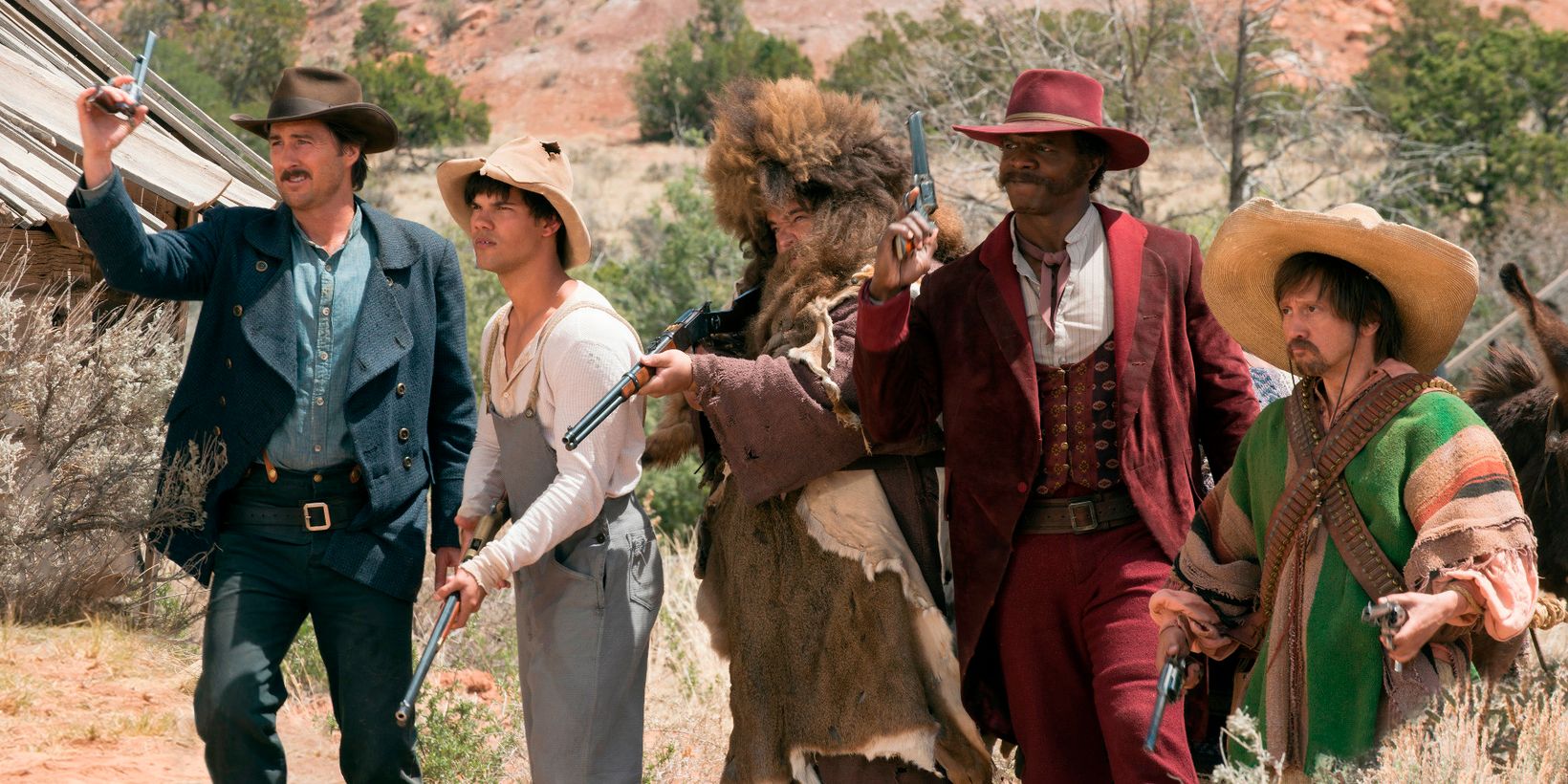 Luke Wilson, Taylor Lautner, Jorge Garcia, Terry Crews og Rob Schneider i The Ridiculous 6