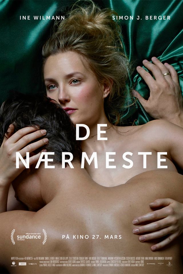 Ine Marie Wilmann og Simon Berger i De nærmeste