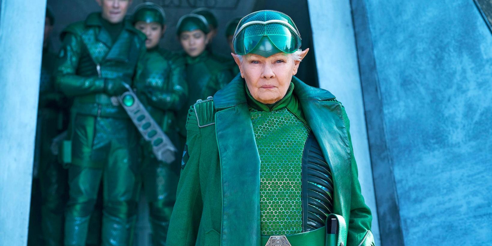 Judi Dench i Artemis Fowl
