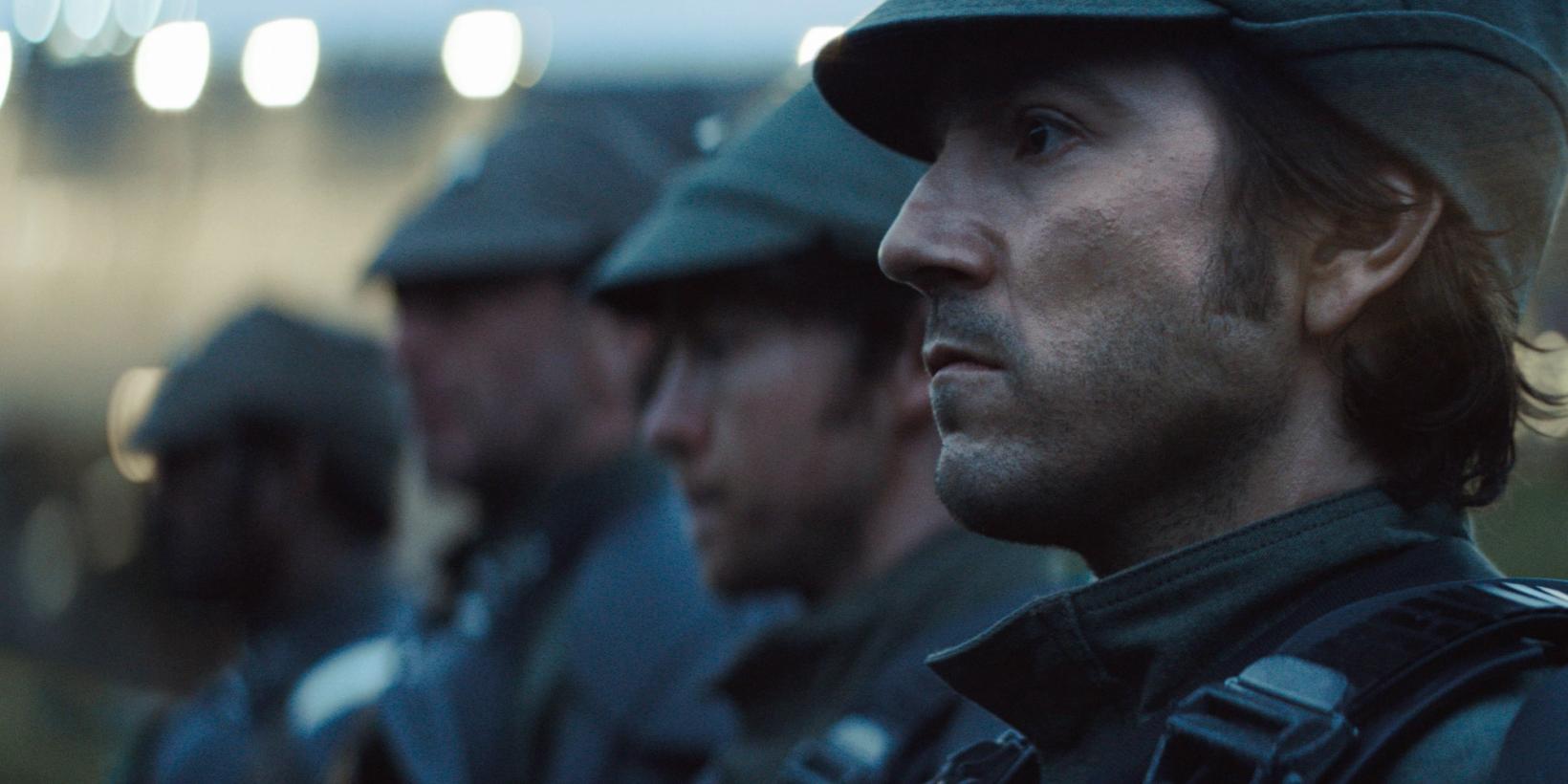Cassian Andor (Diego Luna) i Andor sesong 1