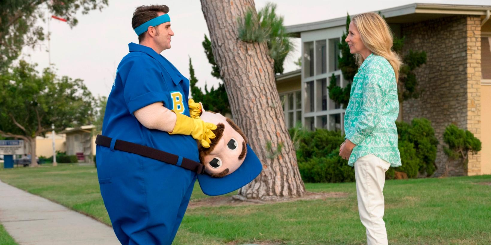 Christopher Moynihan og Carrie Aizley i Mascots (2016)
