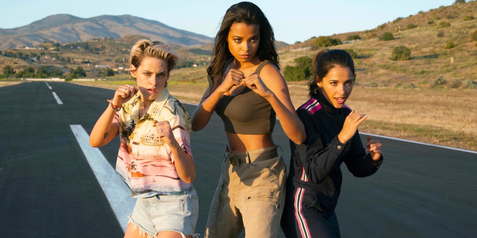 Kristen Stewart, Ella Balinska og Naomi Scott