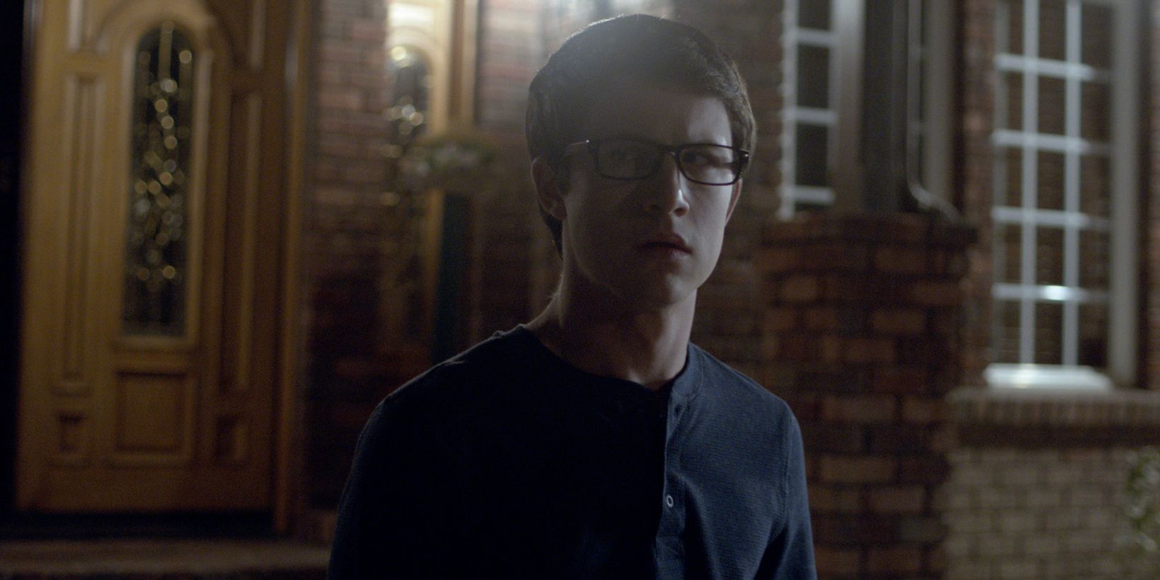 Dylan Minnette i The Open House