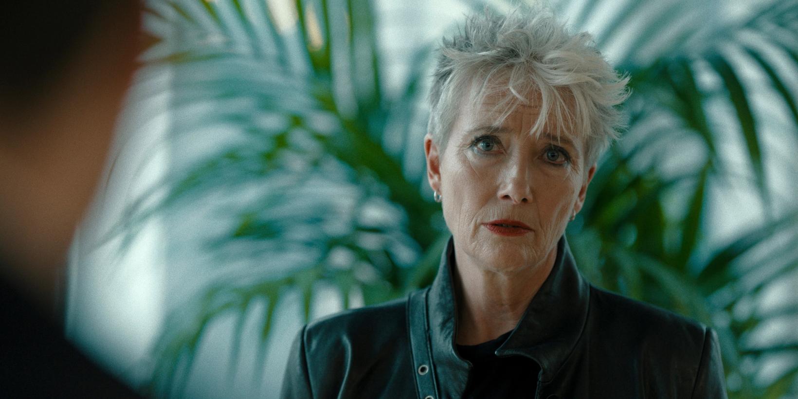 Emma Thompson i Down Cemetery Road