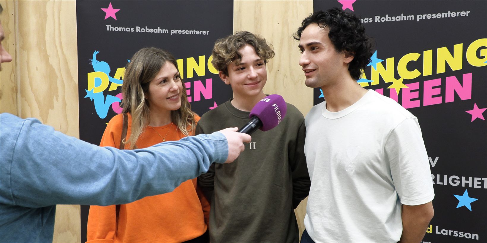 Cengiz Al, Viljar Knutsen Bjaadal og regissør Aurora Gossé snakker om Dancing Queen