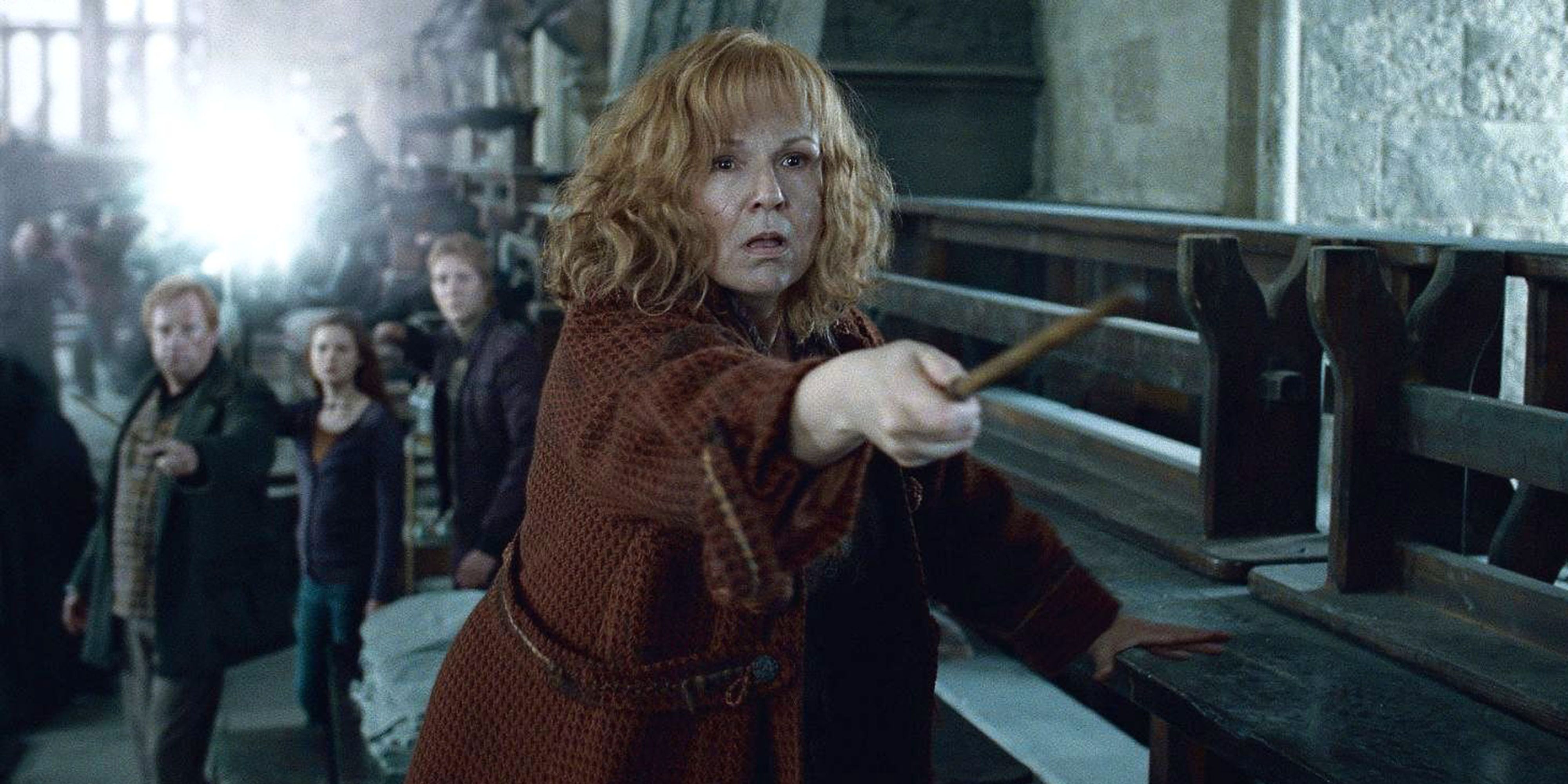 Julie Walters som Molly Weasley