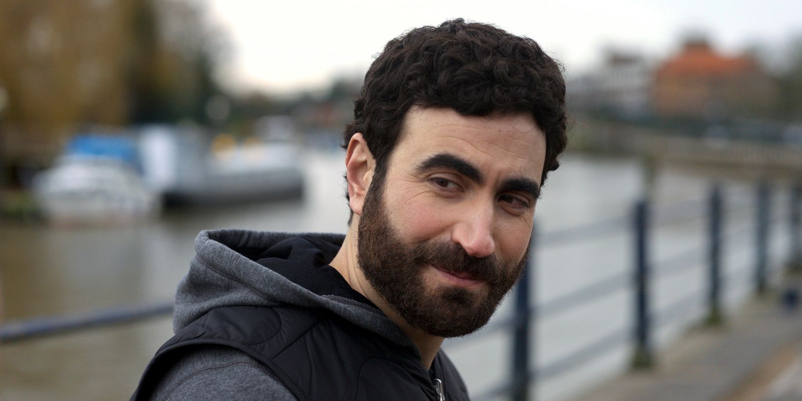 Brett Goldstein som Roy Kent i Ted Lasso
