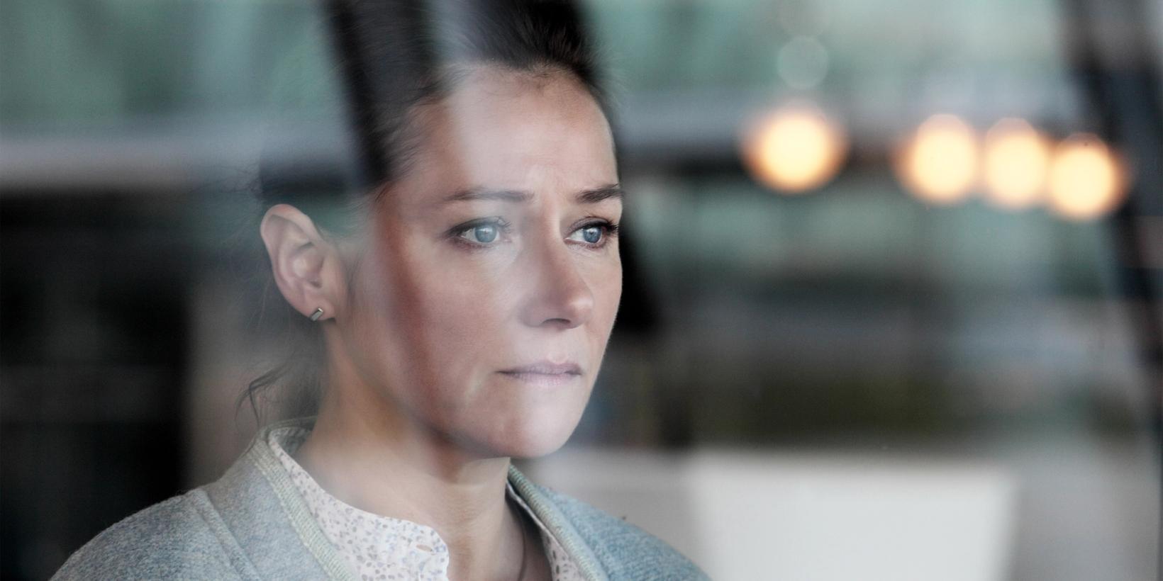 Sidse Babett Knudsen i Kvinnen fra Brest- Kampen mot legemiddelindustrien
