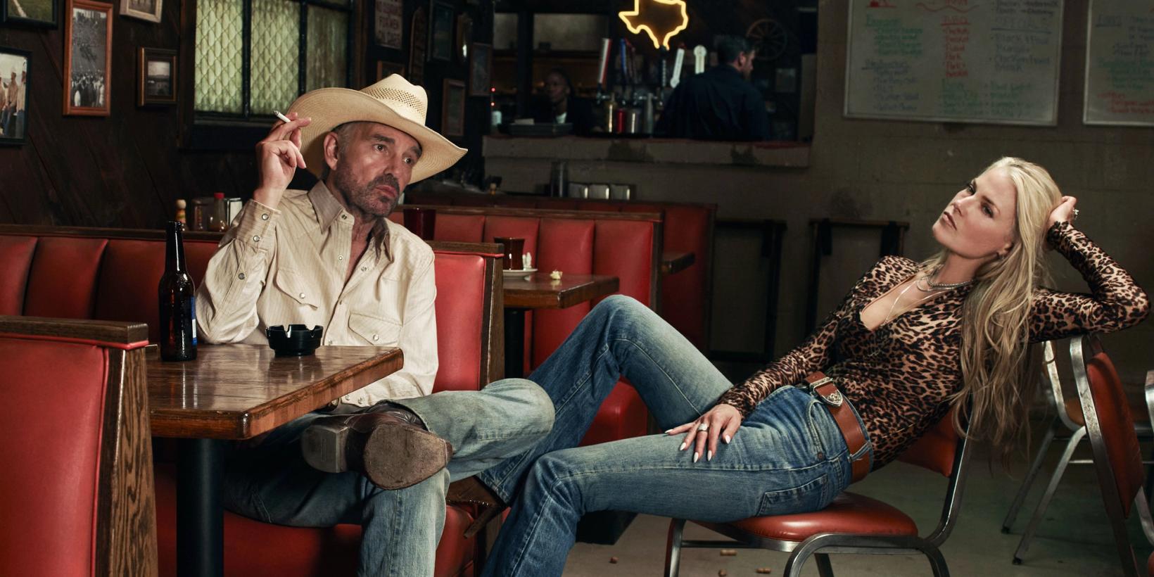 Billy Bob Thornton og Ali Larter i Landman sesong 1