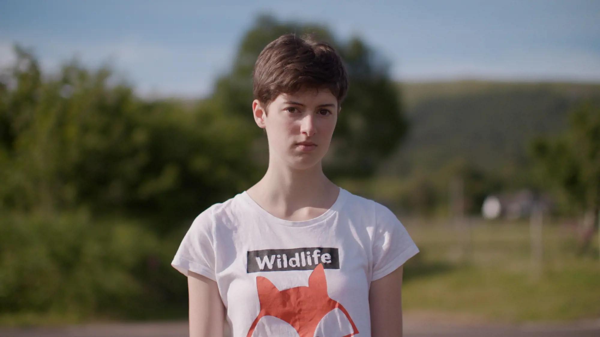 a person in a white shirt
