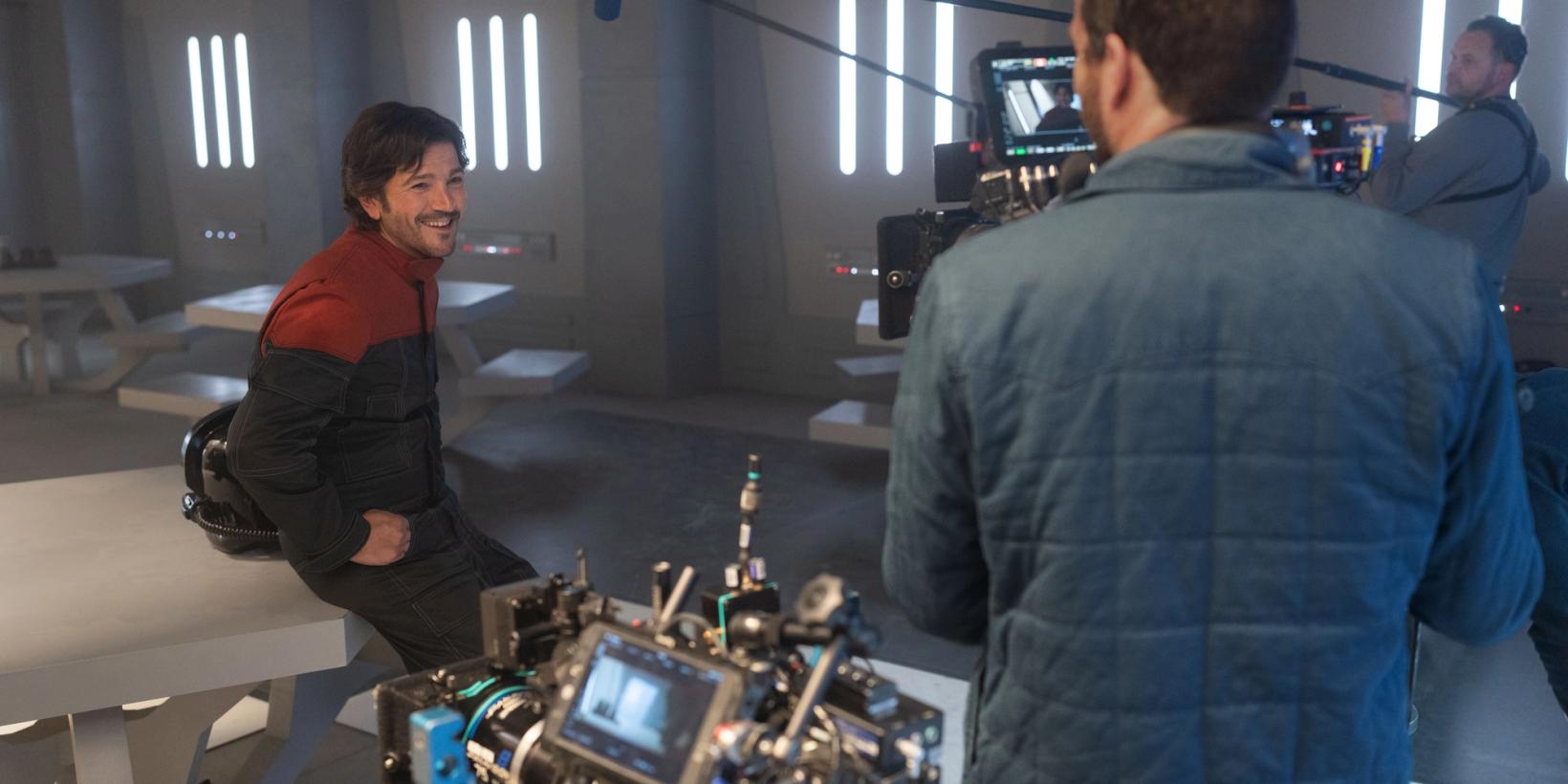 Diego Luna bak kulissene på Andor sesong 2