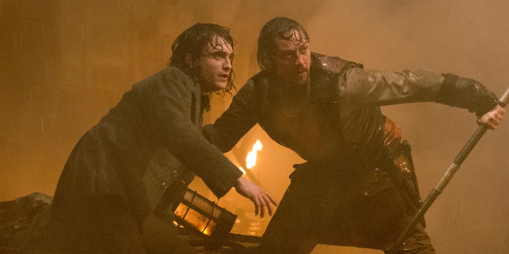 Daniel Radcliffe og James McAvoy i Victor Frankenstein