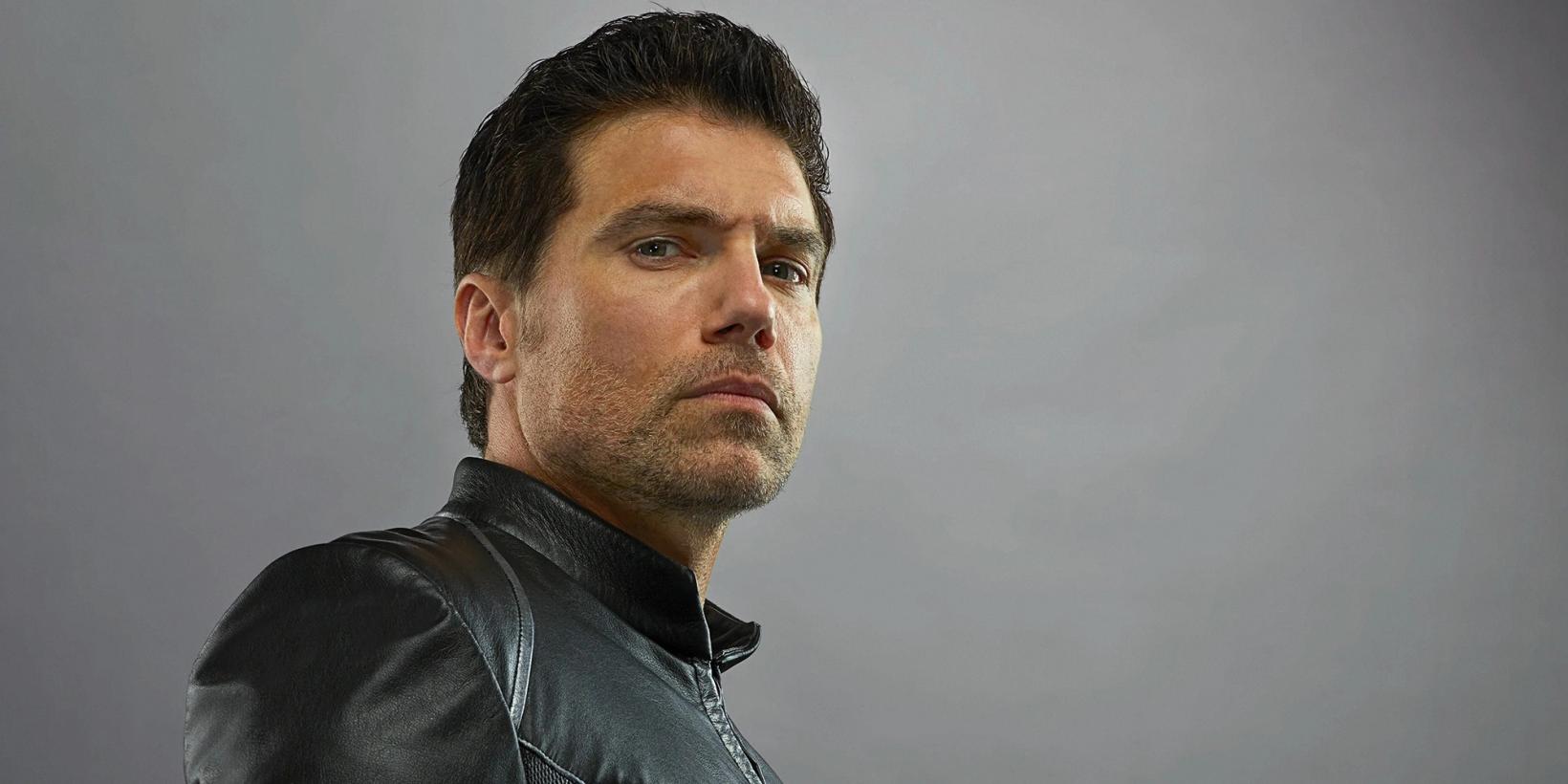 Anson Mount som Black Bolt i Inhumans