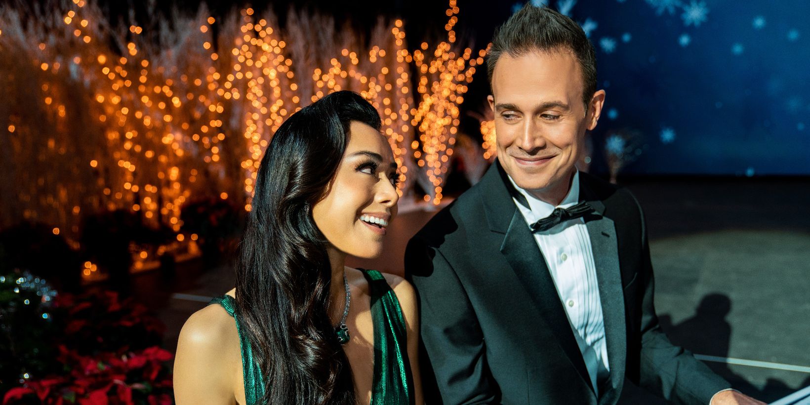 Aimee Garcia og Freddie Prinze jr. i Christmas with You