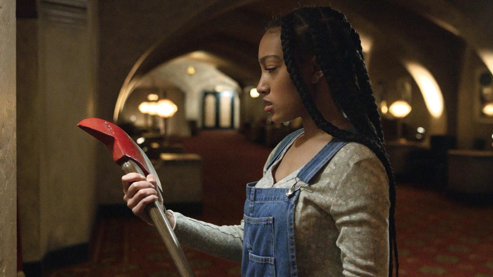 Lexi Underwood i Just Beyond