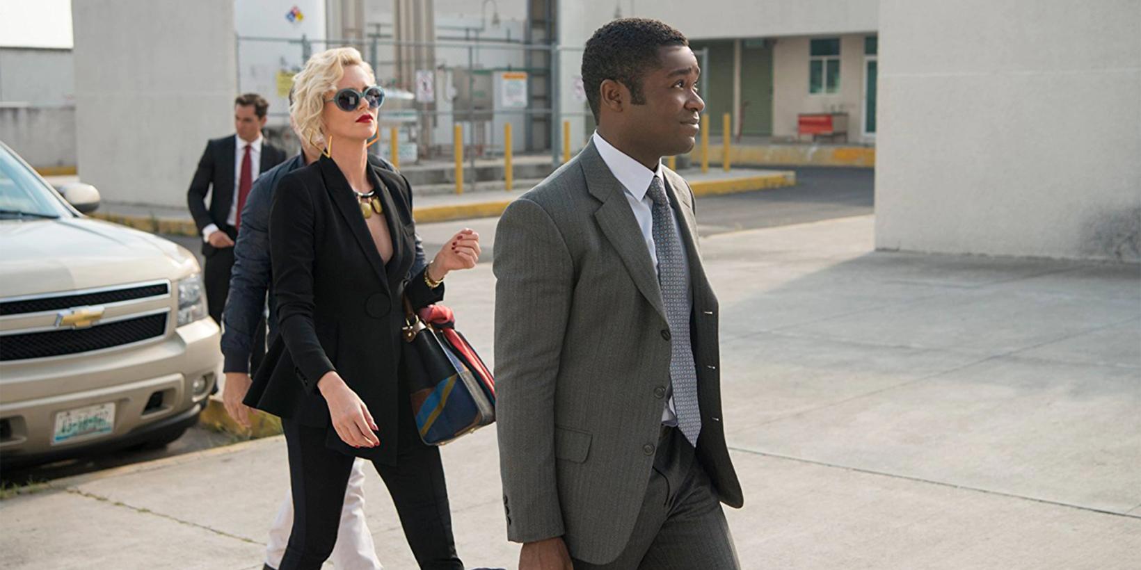 Charlize Theron og David Oyelowo i Gringo