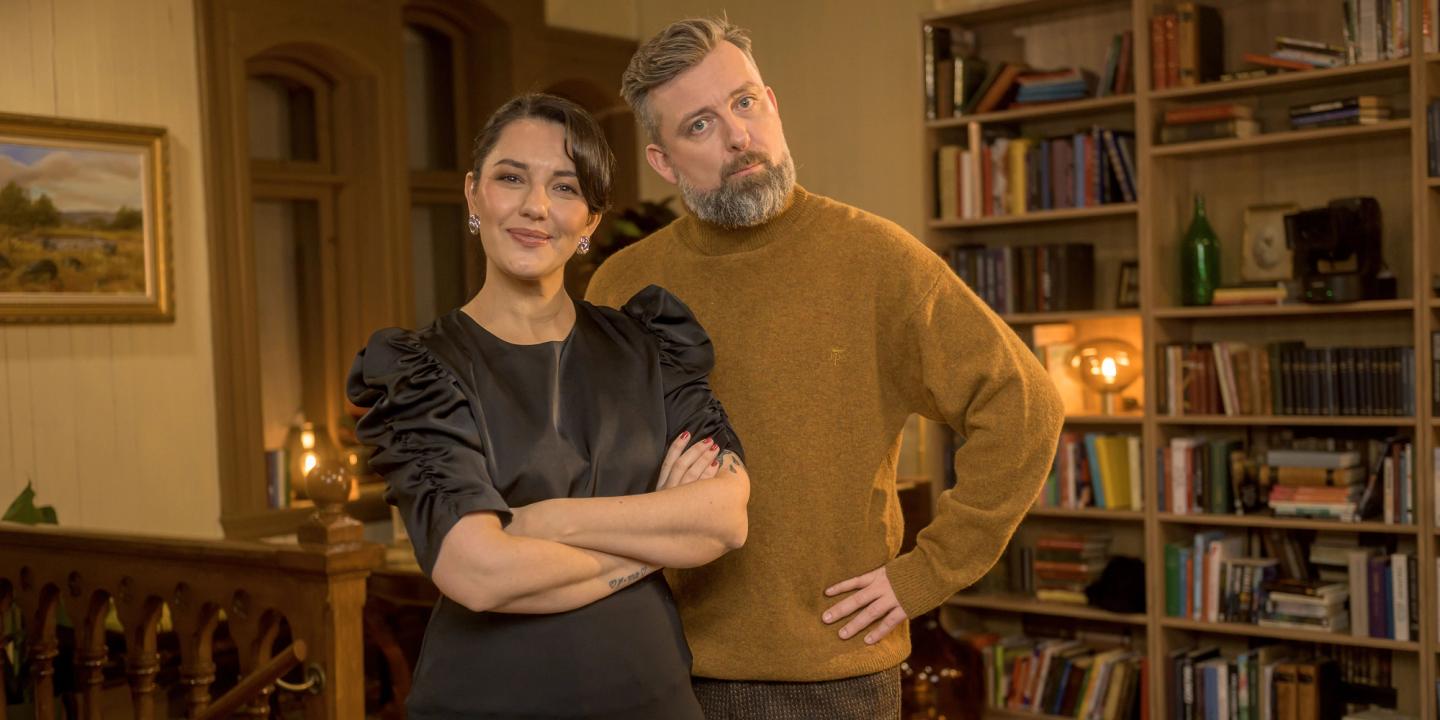 Selda Ekiz og Martin Beyer- Olsen i promobilde for Bløff