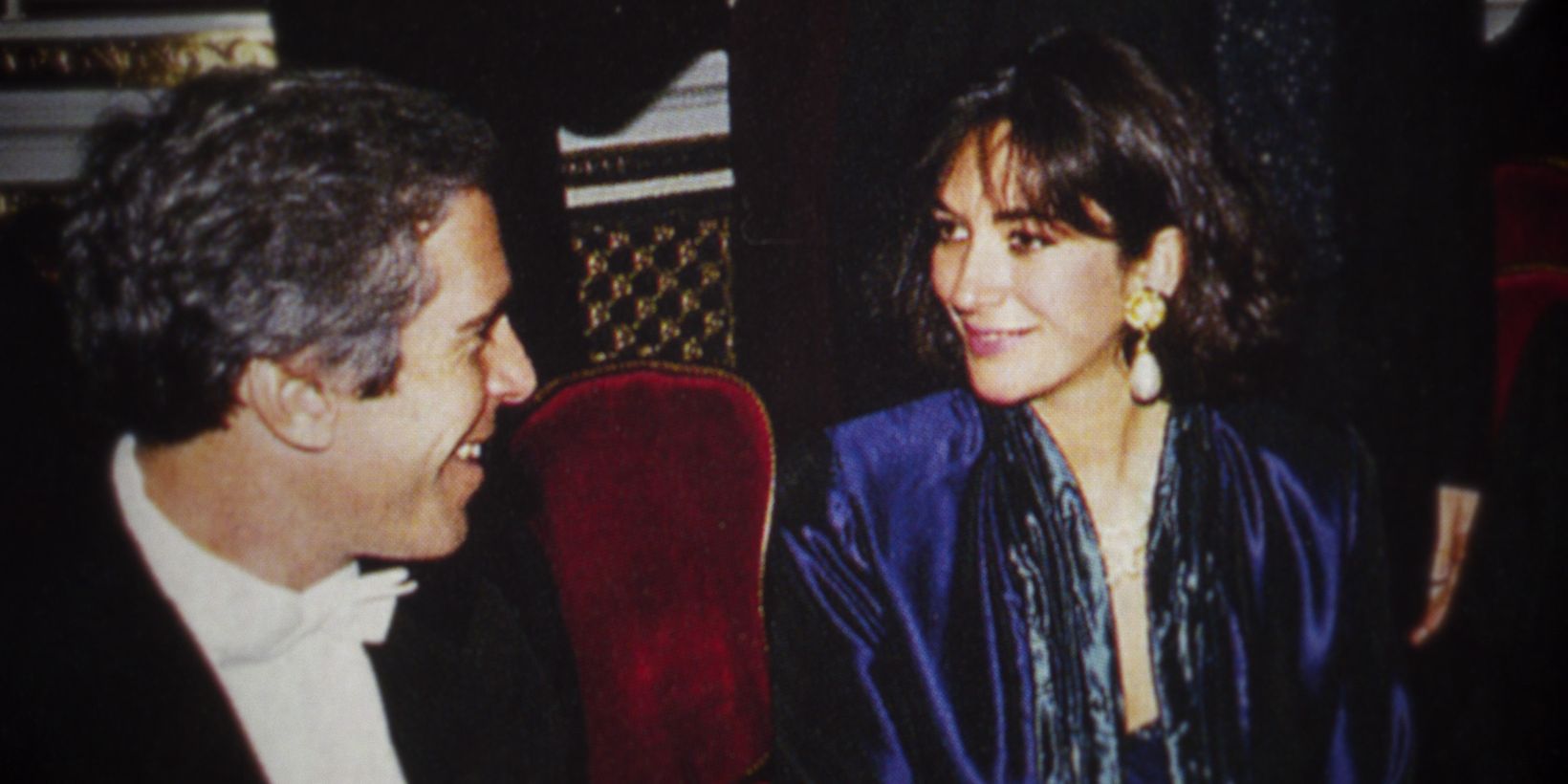 Ghislaine Maxwell: Uanstendig rik