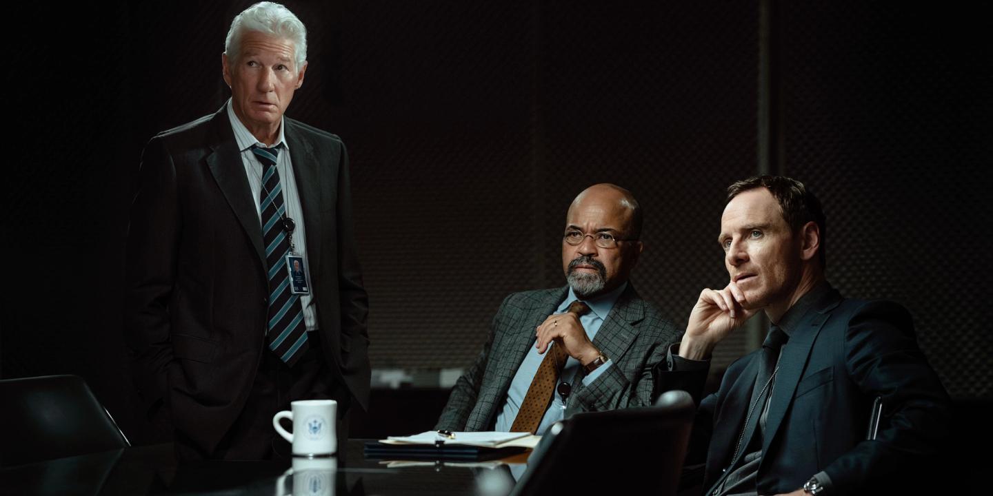 Stillbilde fra The Agency sesong 2