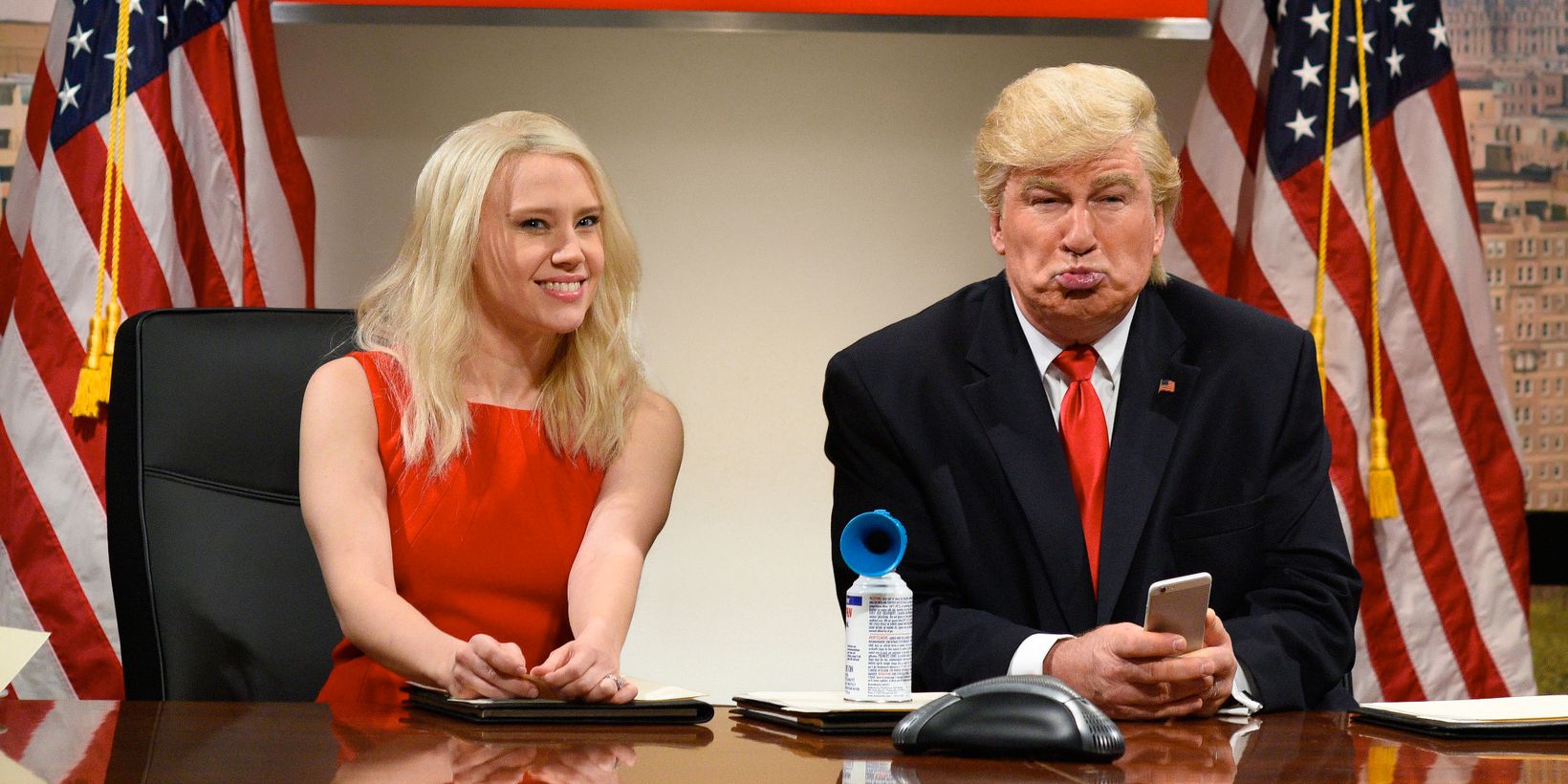 Kate McKinnon og Alec Baldwin i Saturday Night Live