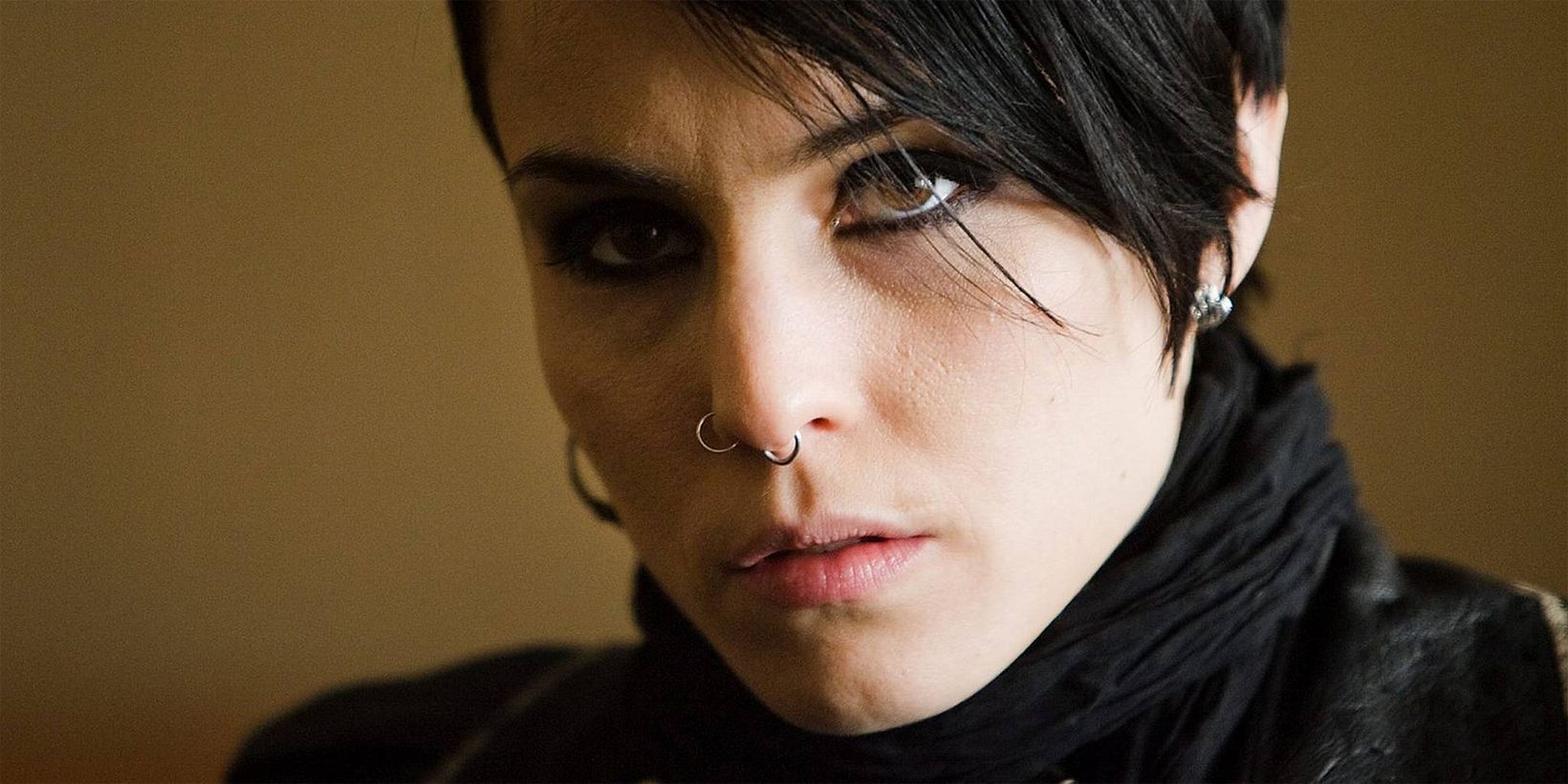 Noomi Rapace som Lisbeth Salander i Menn som hater kvinner