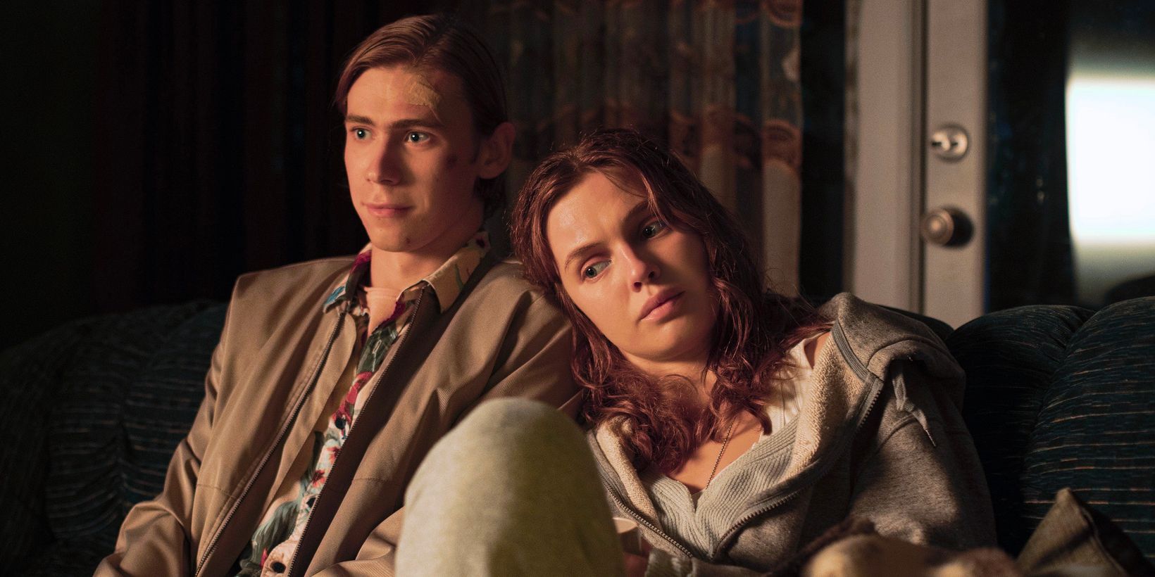Owen Teague og Odessa Young i The Stand