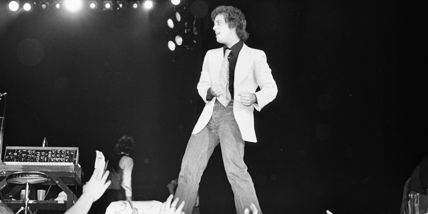 Stillbilde fra Billy Joel: And So It Goes