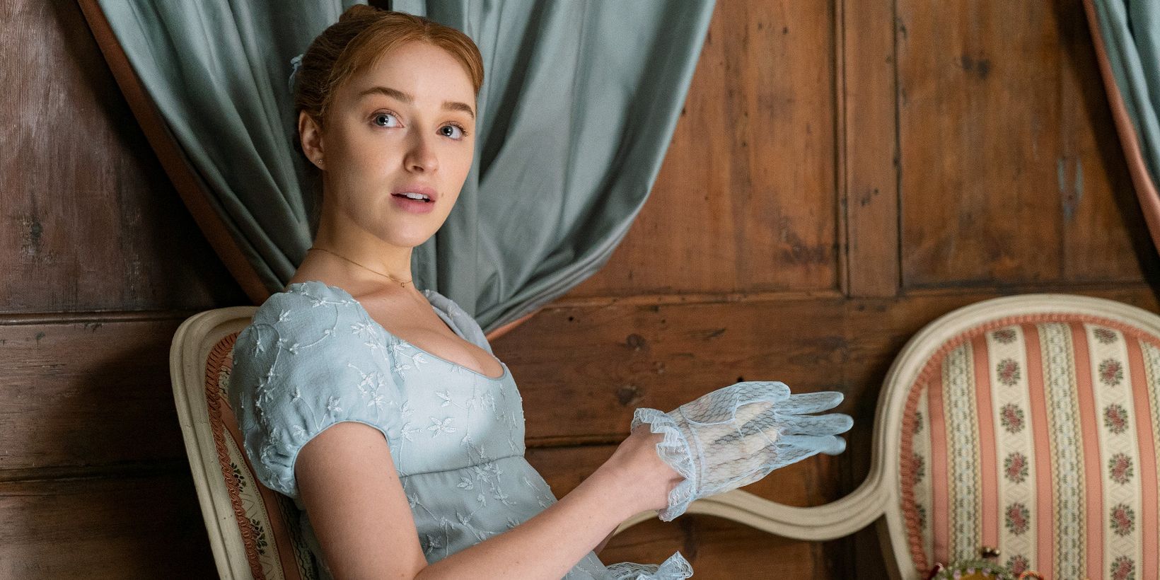 Phoebe Dynevor i Familien Bridgerton