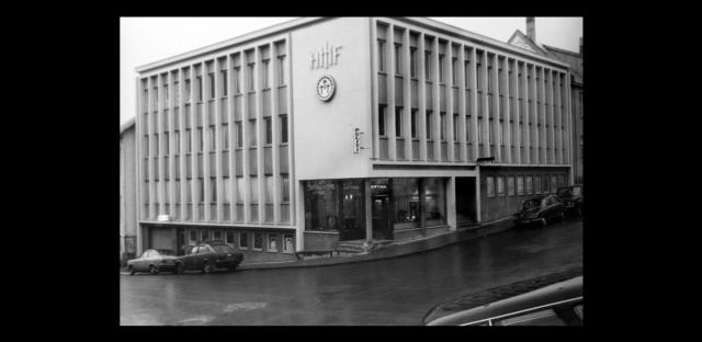 Arkivfilm fra Harstad: Håndverkernes Hus – AMIFF 21 Handverkernes Hus Harstad.png