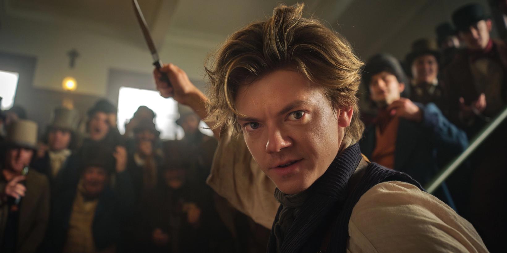 Thomas Brodie-Sangster i The Artful Dodger