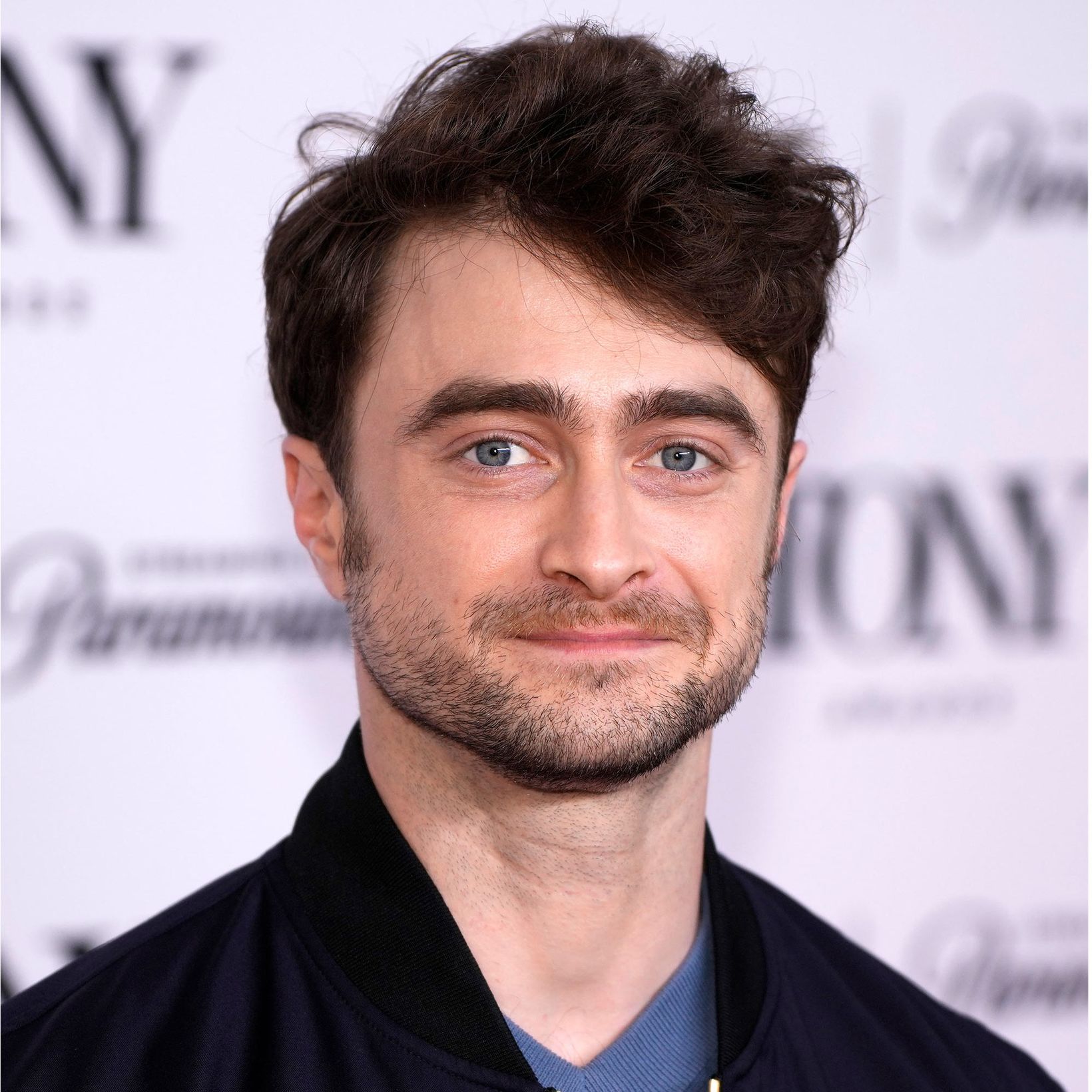 Daniel Radcliffe, Dominic McLaughlin