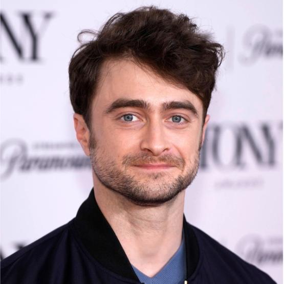 Daniel Radcliffe, Dominic McLaughlin