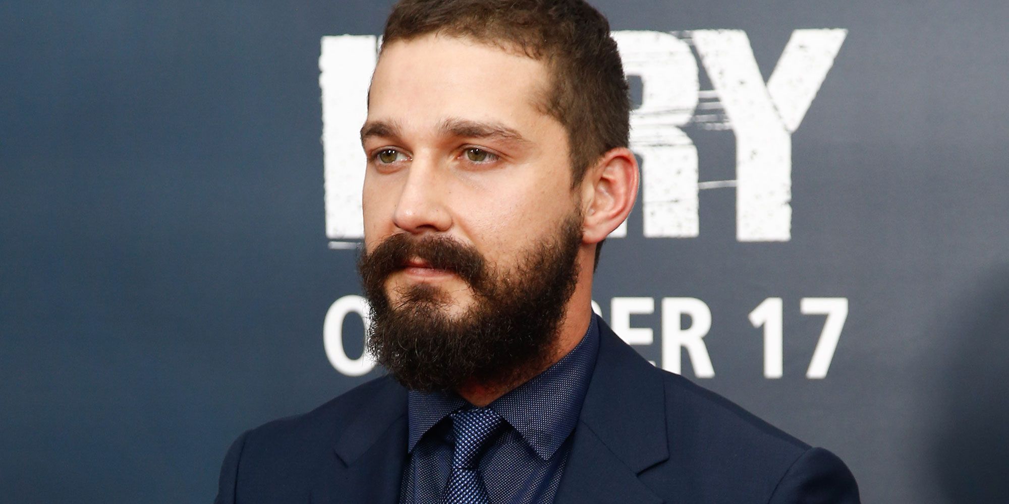 Shia LaBeouf på premieren til Fury