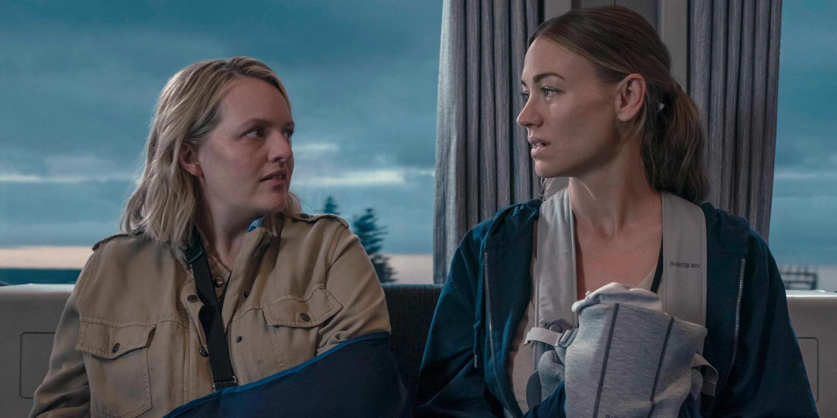 Elisabeth Moss og Yvonne Strahovski i The Handmaid's Tale sesong 6