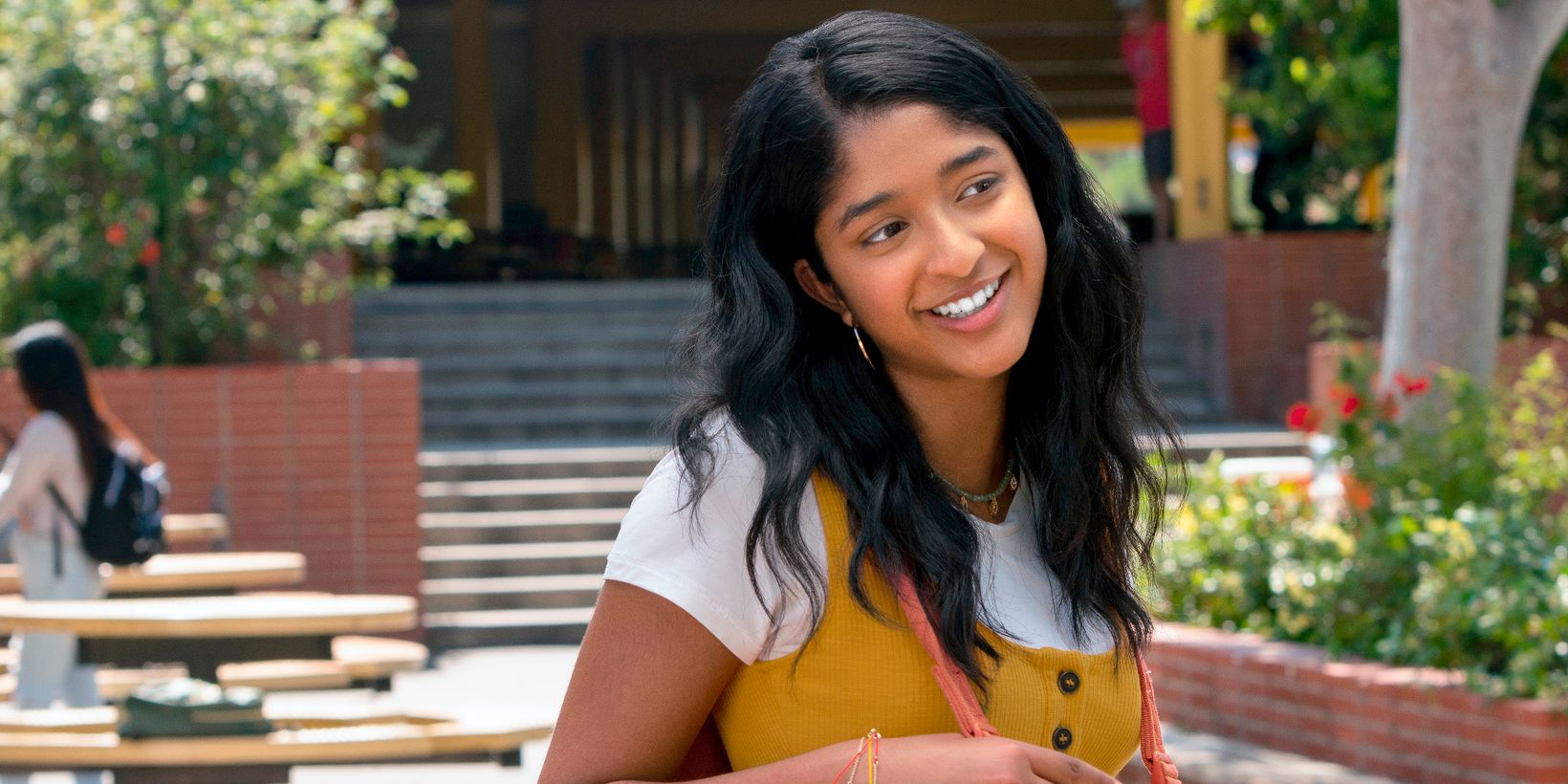 Maitreyi Ramakrishnan i Never Have I Ever sesong 1