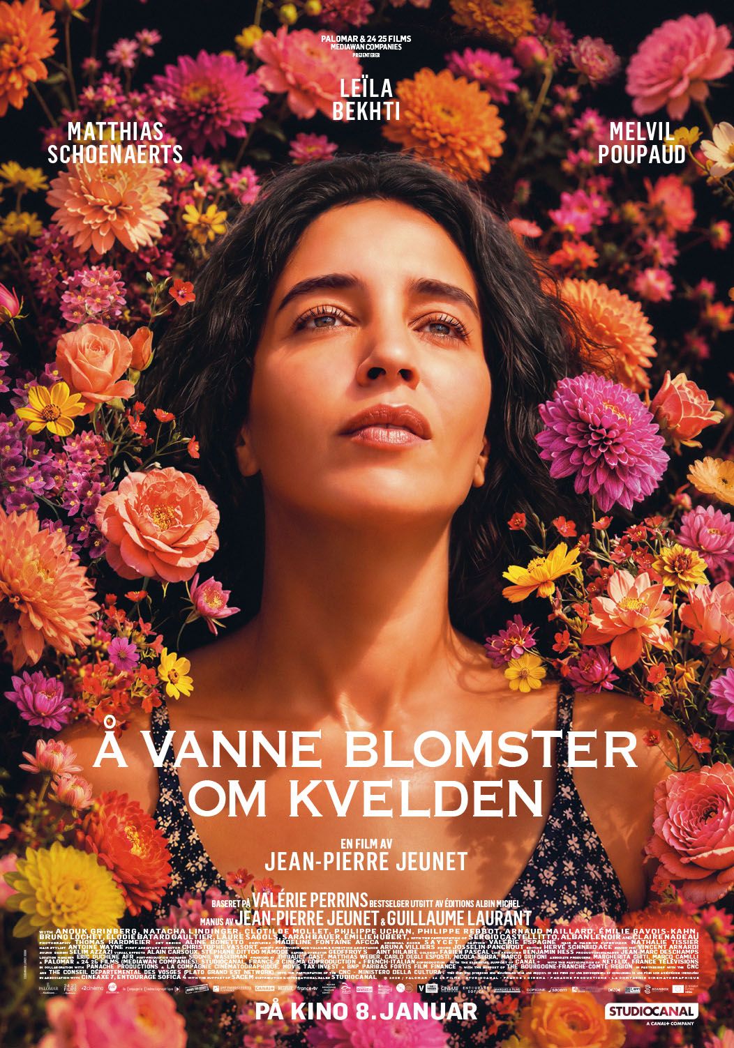 Plakat for Å vanne blomster om kvelden