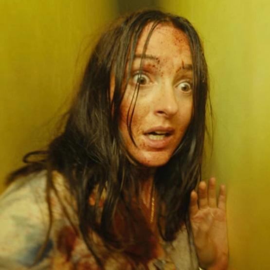 Renate Reinsve i Backrooms